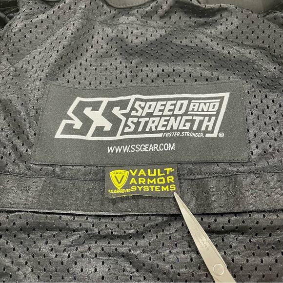 Speed and Strength Motorcycle Racing Jacket Vault Armor Compatible Black Large - Picture 8 of 10